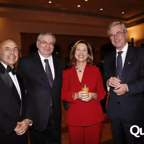 Cena con Embajadores