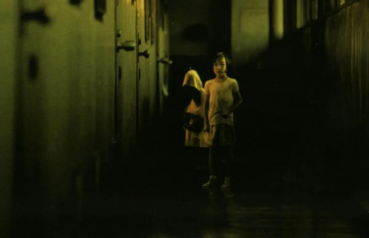 Dark Water. 2002.