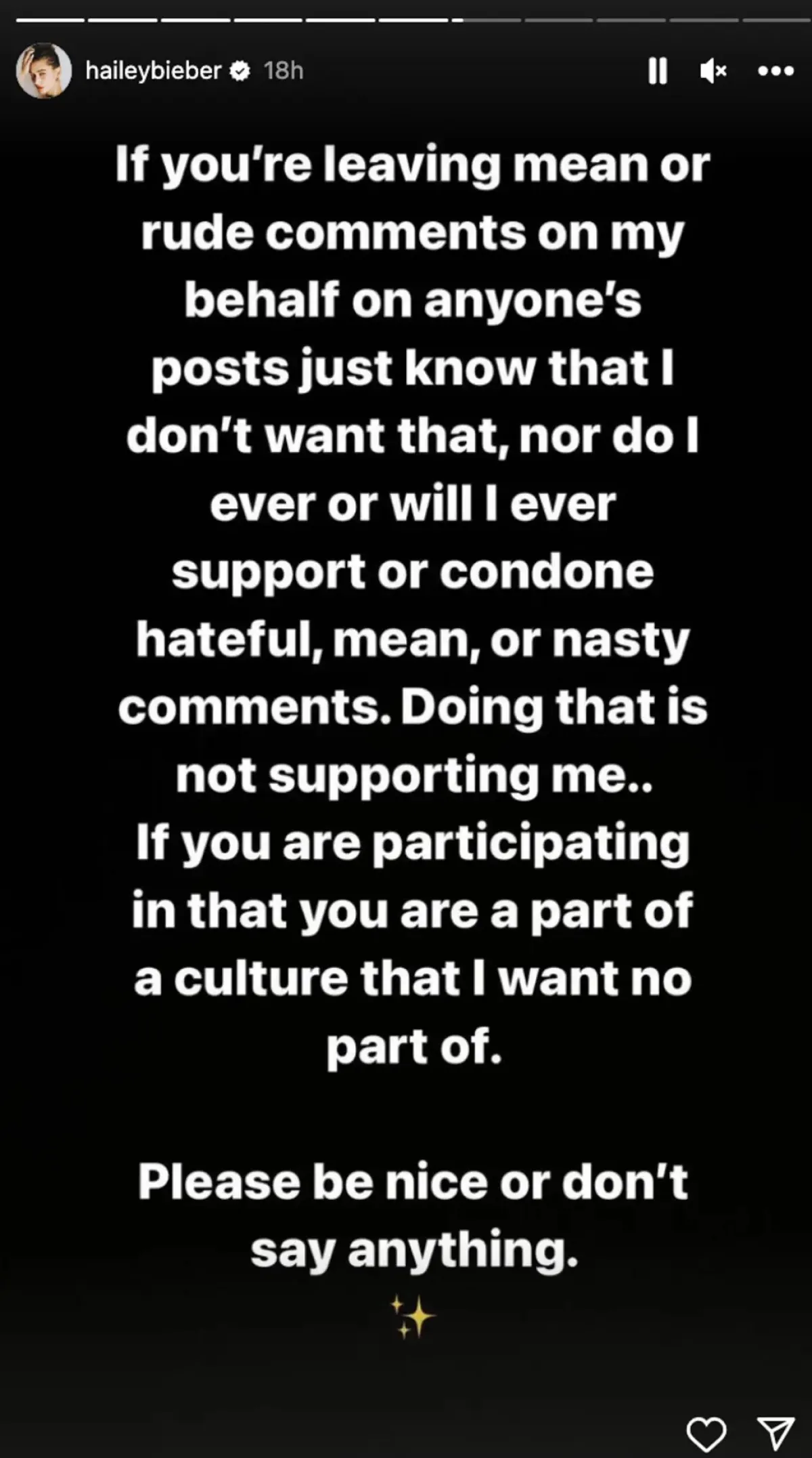 Hailey Bieber 