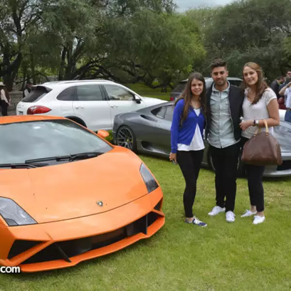 Verónica Bailléres,Juan Ignacio Pauly y Regina Dávila