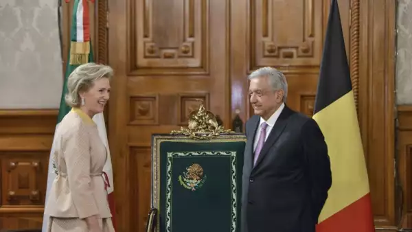 princesa-astrid-amlo.jpg