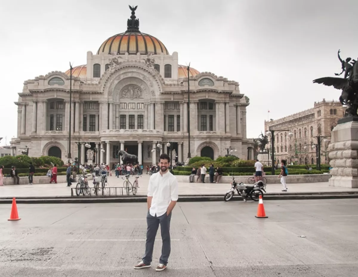 Durante el recorrido por el Centro Histórico, Miguel Ángel, siempre sencillo, aceptó tomarse fotos, con todo aquél que se lo pedía.
