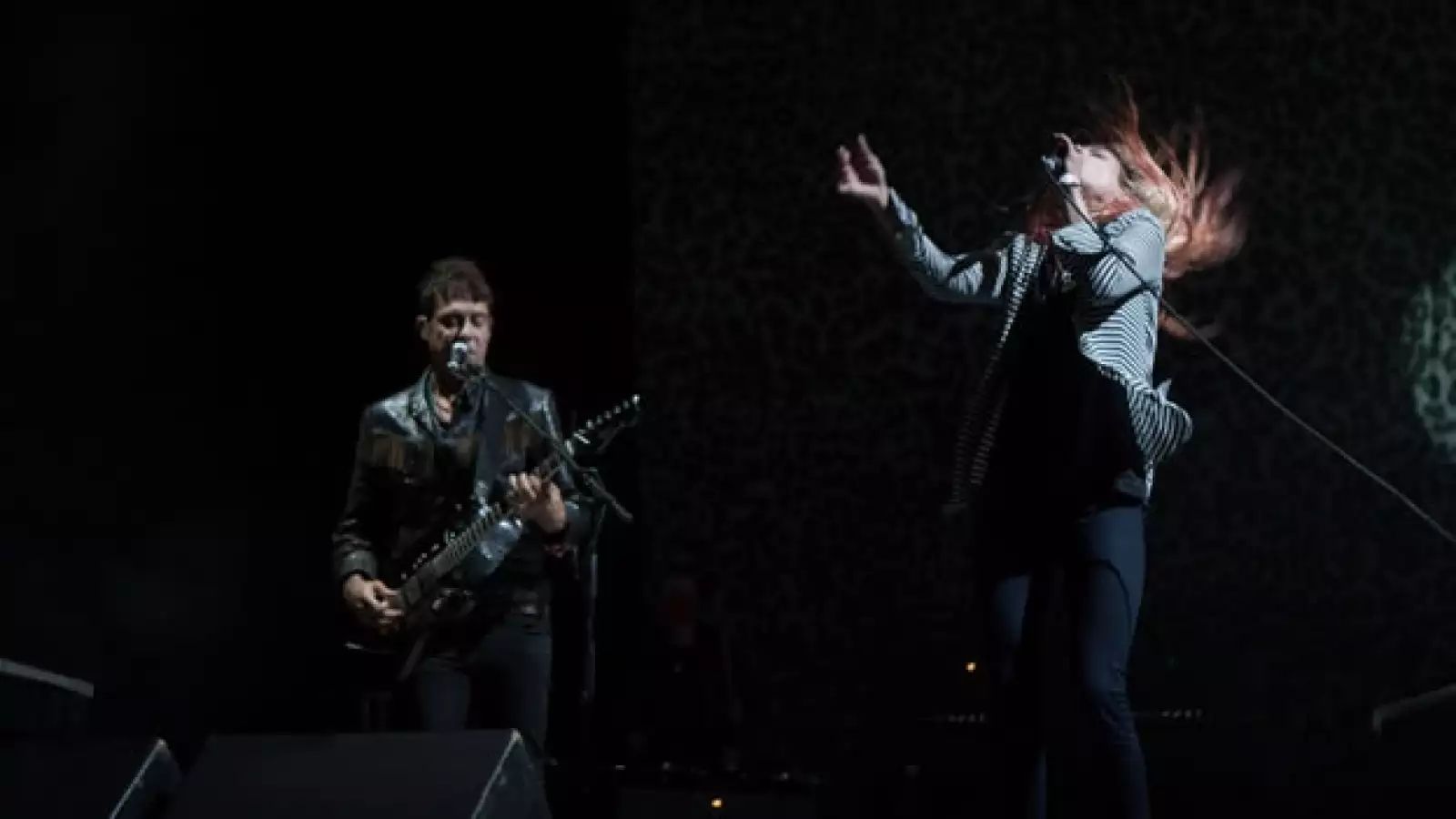 Músicos y aficionados asisten al Corona Capital