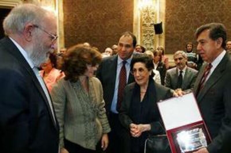 Amalia Solórzano de Cárdenas falleció este viernes por causas naturales.