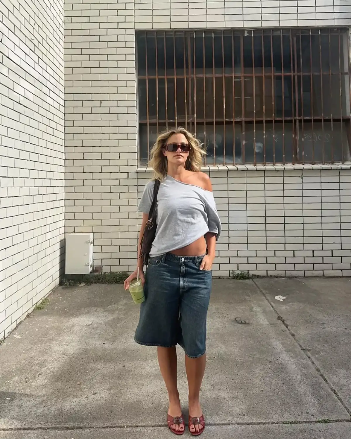 effortless look con jorts.jpeg