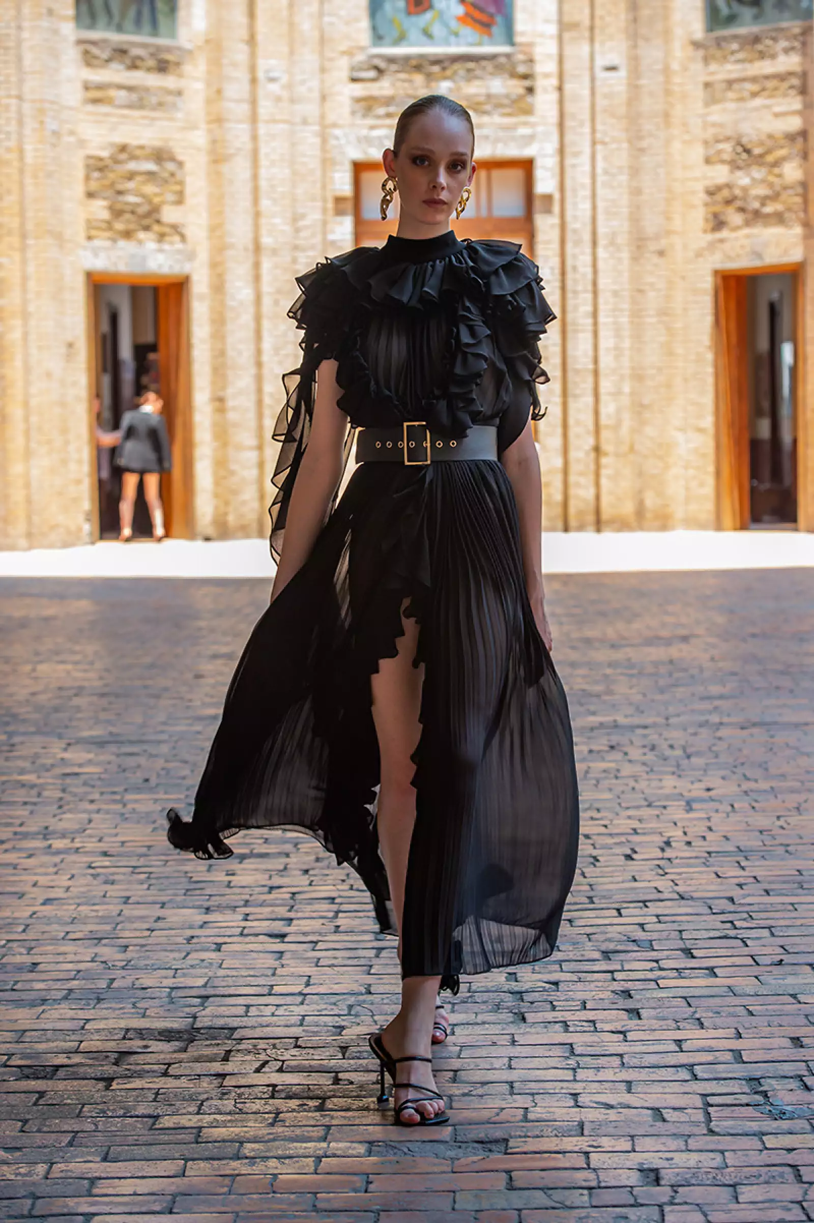 fashion-week-monterrey-cancino-alfredo-martinez-8.jpg
