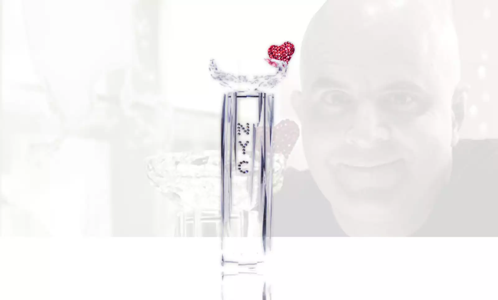 El proyecto de la subasta silenciosa fue organizado por Skyy Vodka y Swarovski Elements.