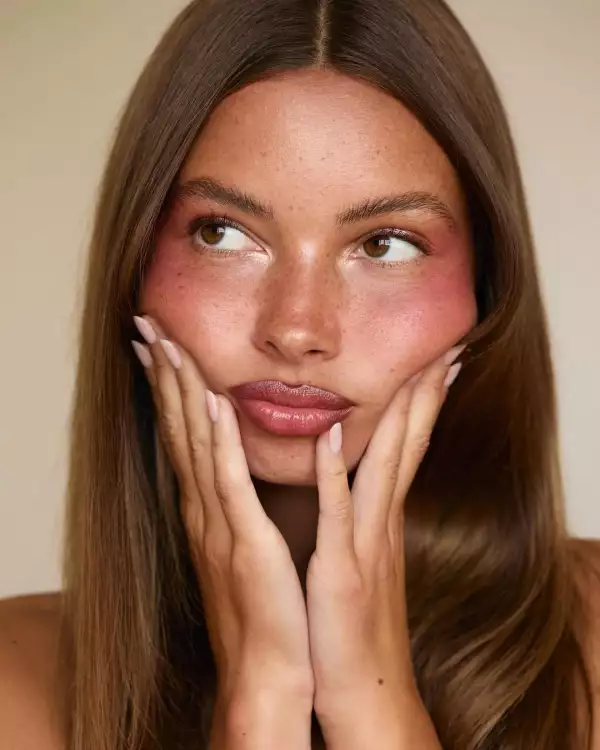 sun kissed + bronzing drops .jpg