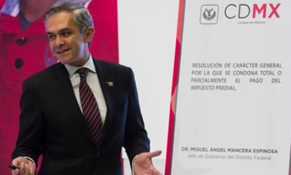 El jefe de Gobierno, Miguel Ángel Mancera, dijo que la reforma política otorga a la capital 'una nueva visión de la Ciudad'. (Foto: Cuartoscuro/Archivo)