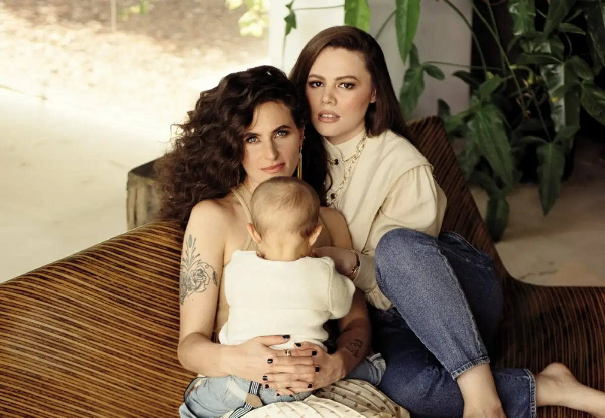 Diana Atri y Joy Huerta 