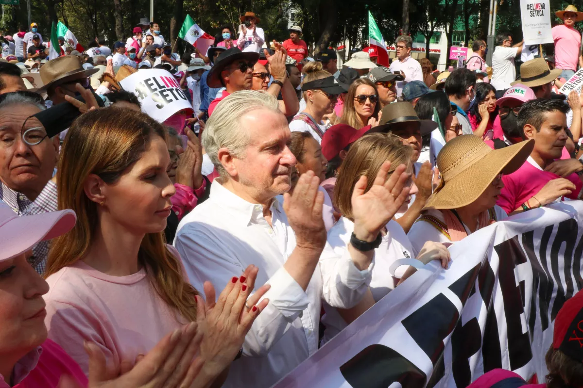 Marcha en defensa del INE en la Ciudad de México