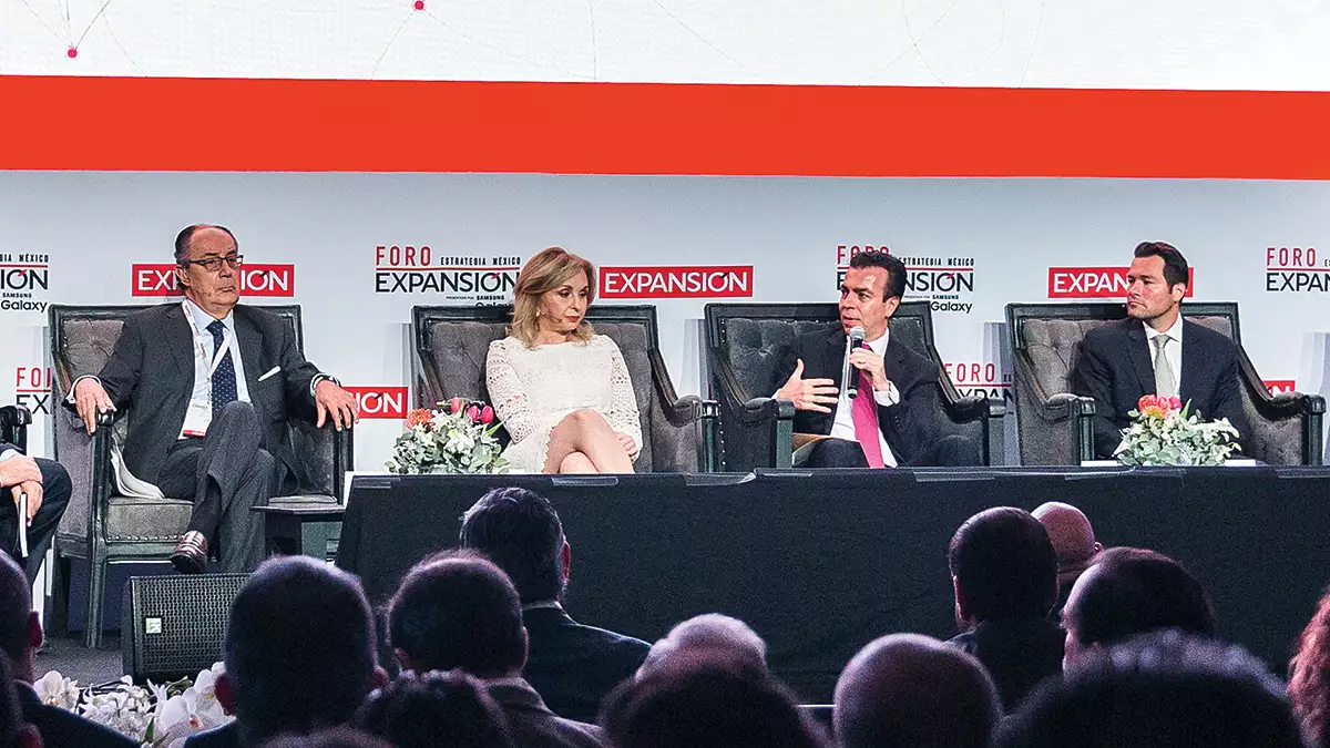 Expansión Summit