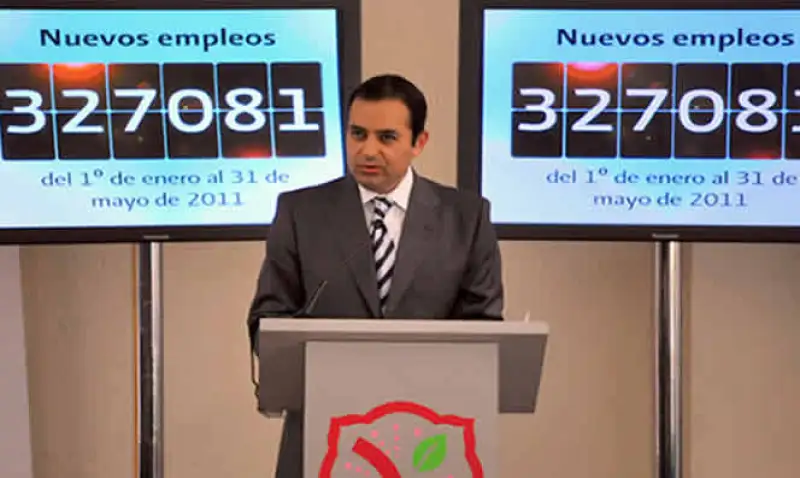 Hacienda dio por primera vez a conocer las cifras de empleo fuera de una dependencia gubernamental. Lo hizo en la fábrica de â€œYogurtlandâ€. (Foto: Especial)