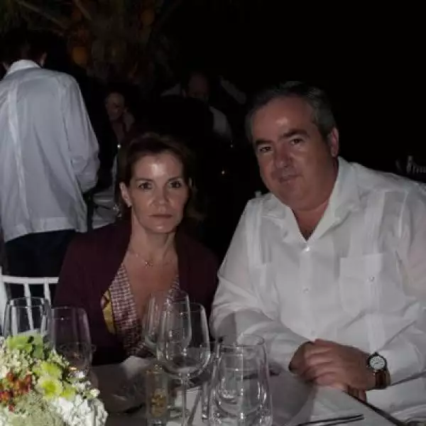 Lupe y Javier Llamosas