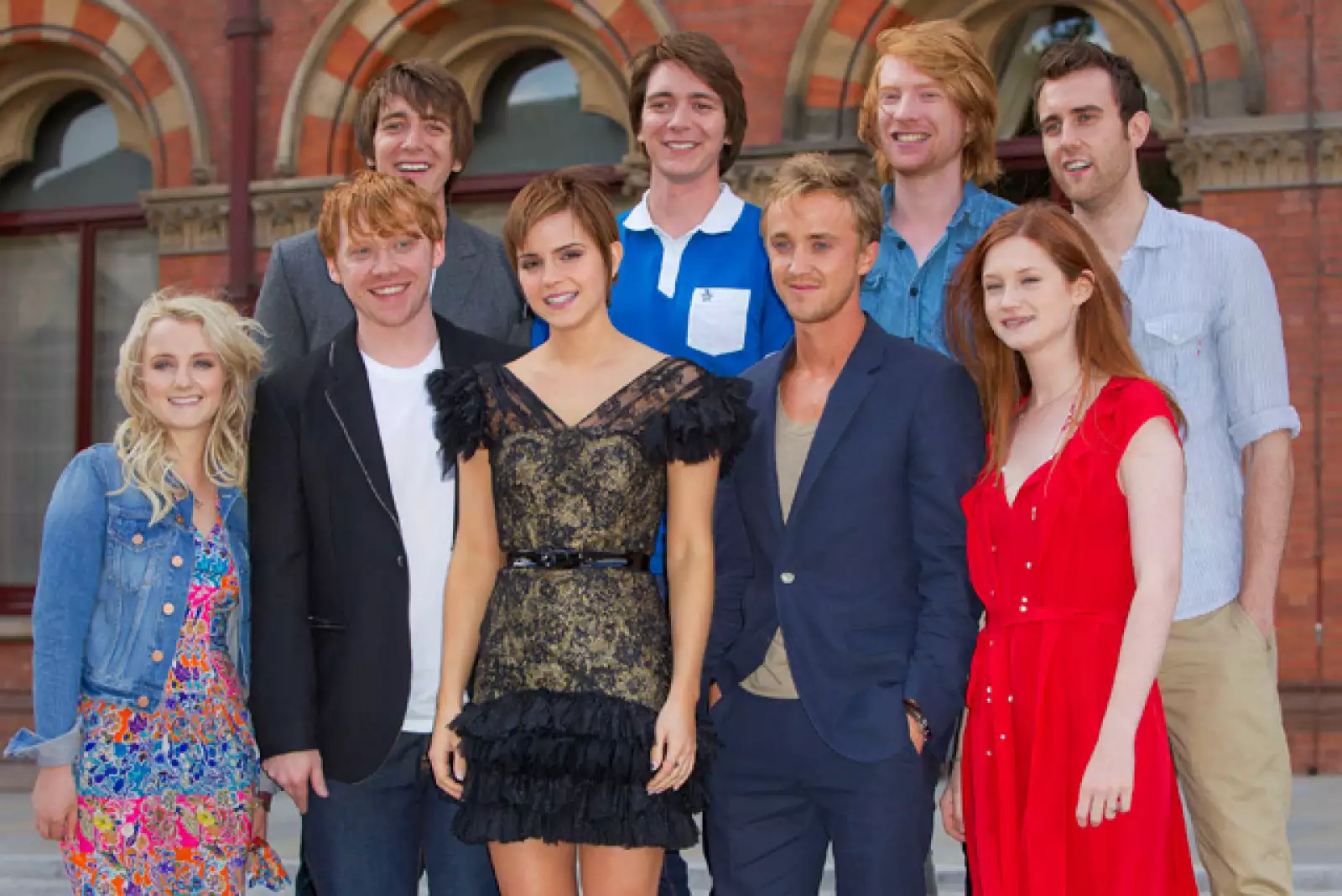 Parte del elenco de la película Harry Potter antes de la premiere de la cinta.