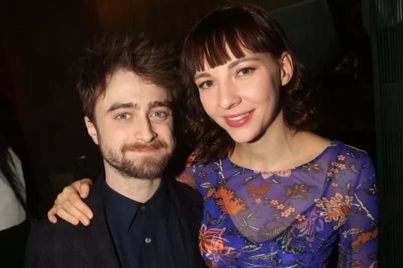 Daniel Radcliffe y Erin Darke