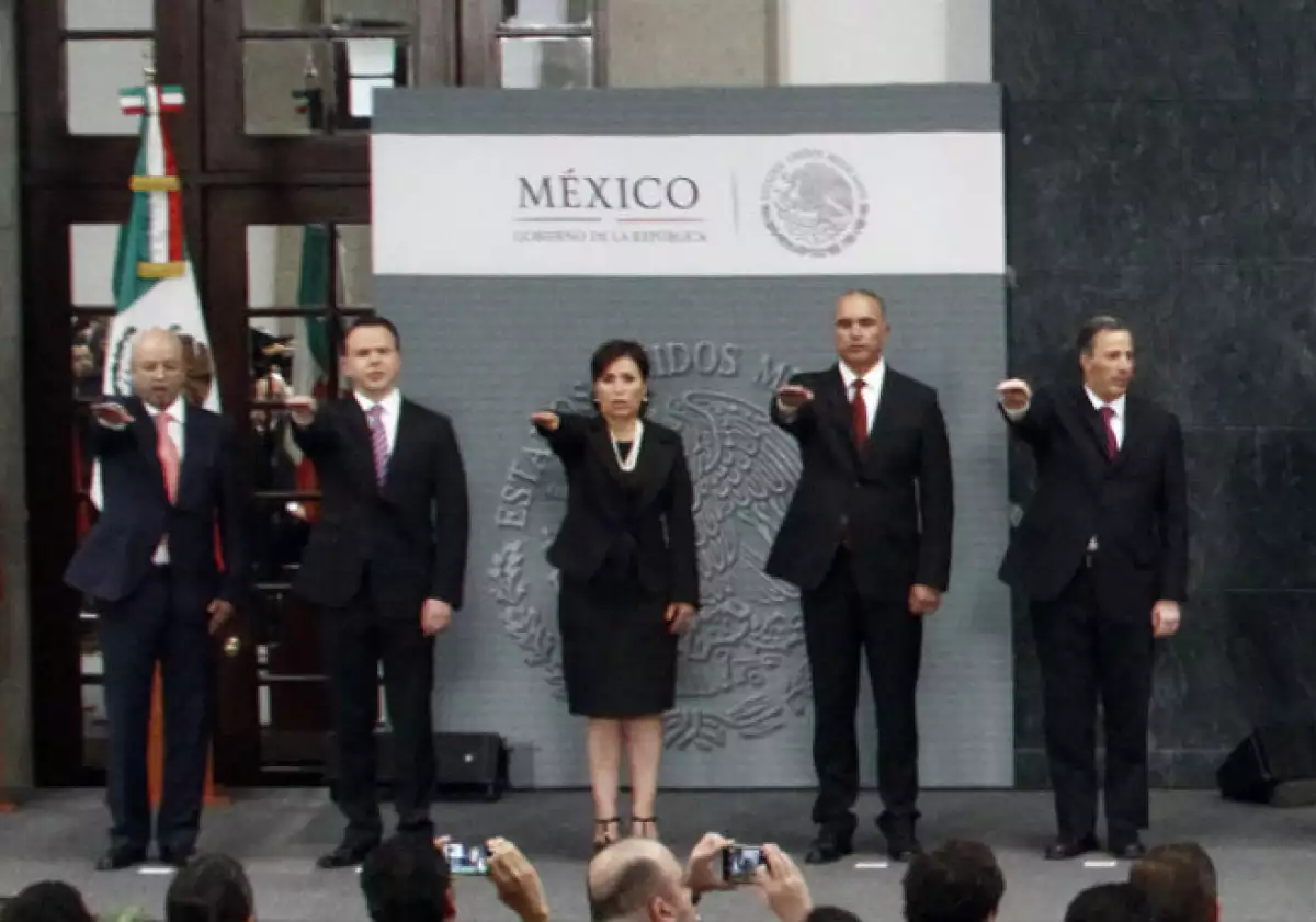 cambios_ganinete_peña_nieto