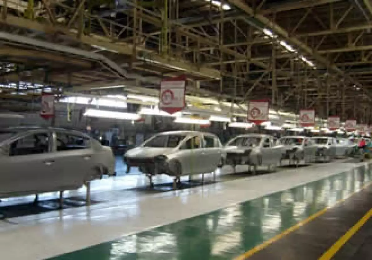 Alrededor de 30% de las operaciones de Nissan se realizan con tecnología y soluciones de negocio. (Foto: Autocosmos)