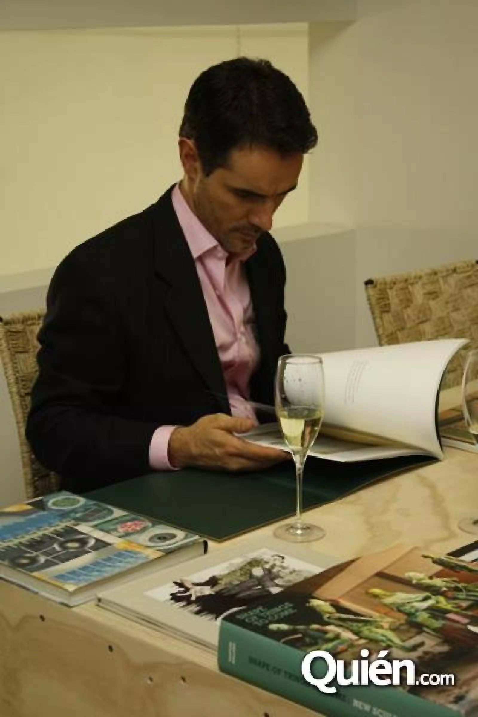 Galería Luis Adelantado