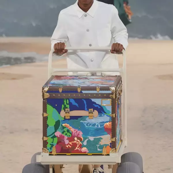 Vuitton m S27 022.jpg