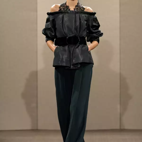 Armani Prive HC F26 003.jpg