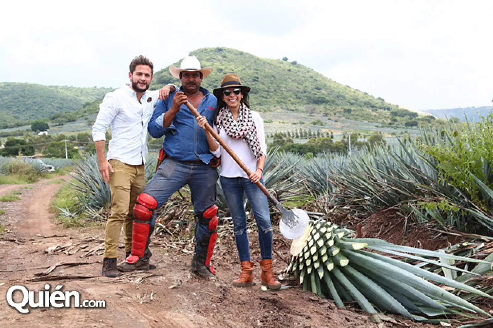 Diego Oseguera,Don Alberto y Karen Nichols