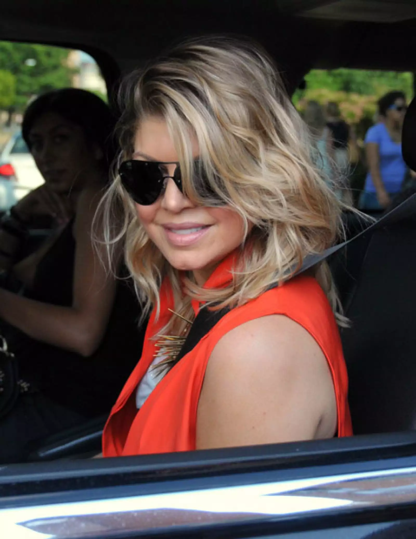 Fergie saliendo de su hotel en Washington, D.C.