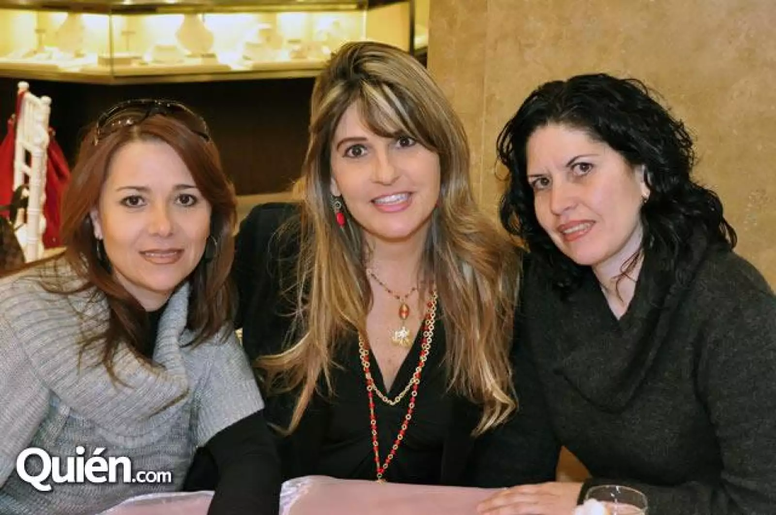 Adriana de Williams,Alejandra Saenz de Garza y Angélica Rodríguez de Santillán