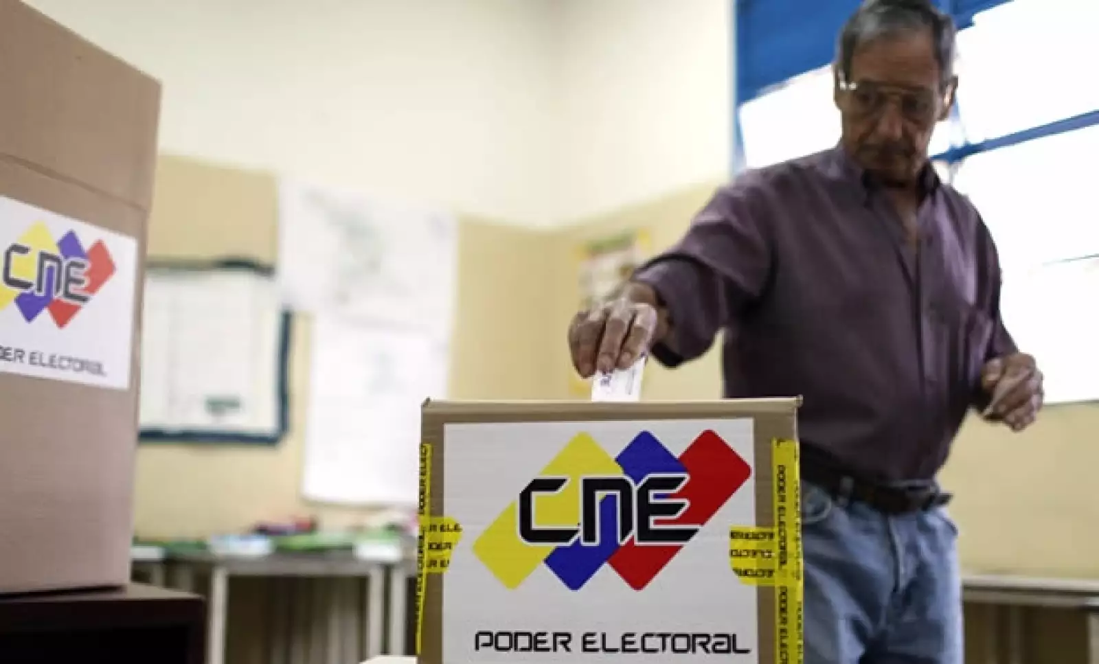 Venezolano urnas