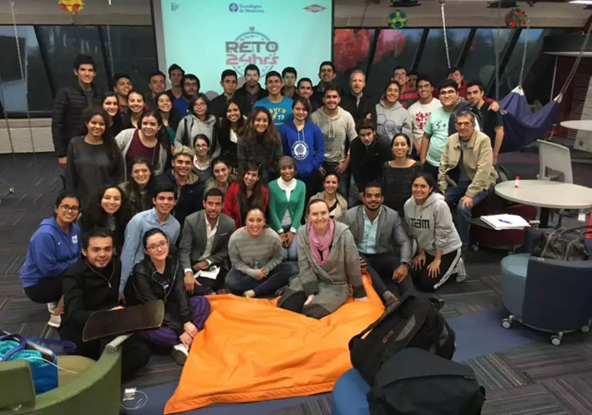 estudiantes vivienda saludable tec dow