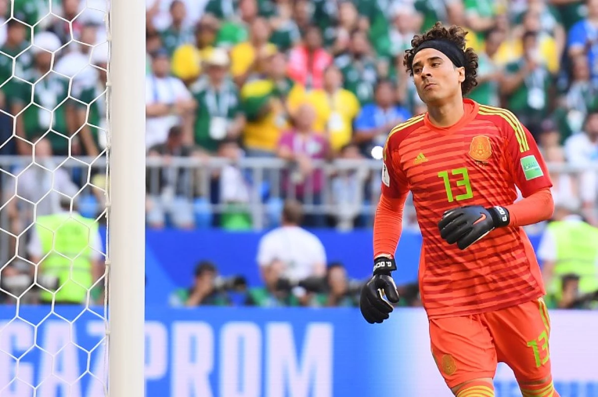 Memo Ochoa gana Guante de Plata en Rusia 2018