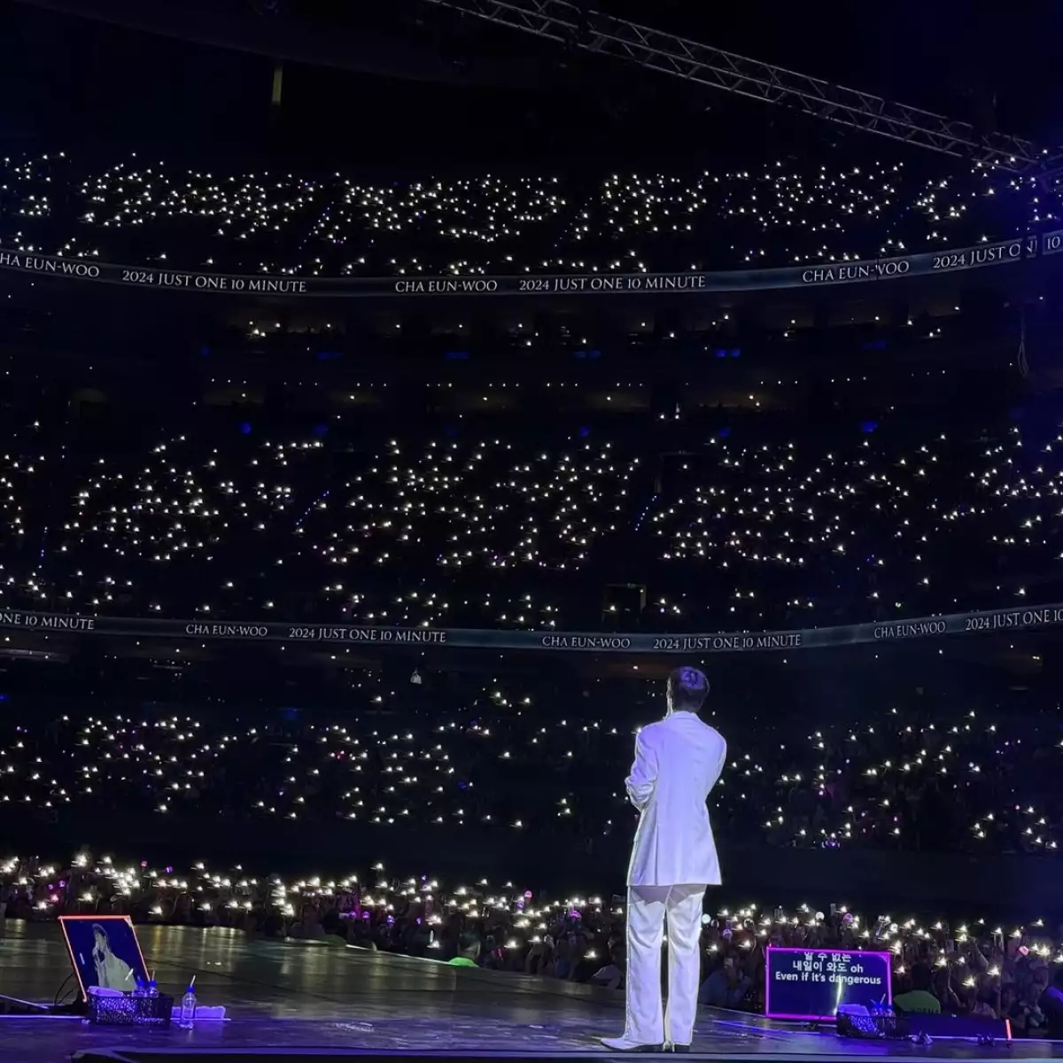 el cantante de kpop Cha Eun Woo regresó a México con el tour Mystery Elevator