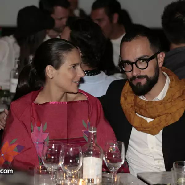 Pheobe Stephens,Mauricio Sierra