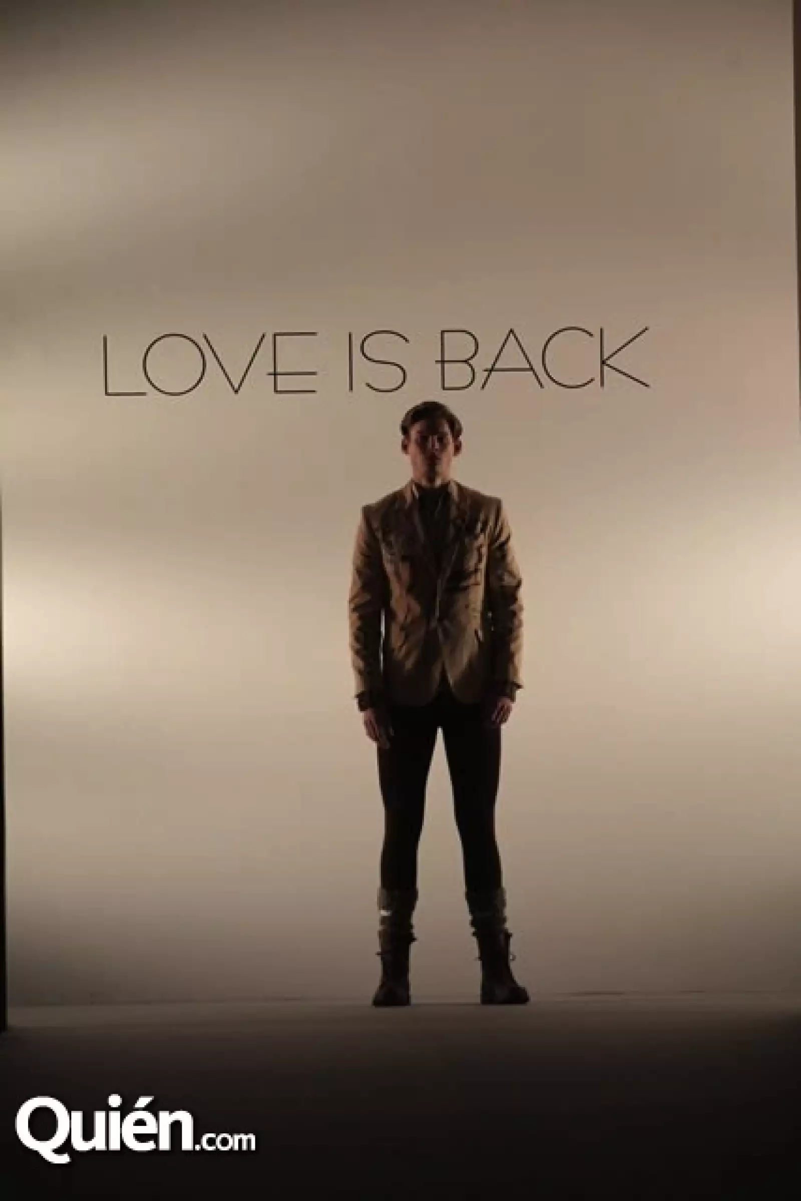 Pasarela Love Is Back