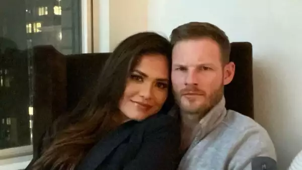 Andrea Meza y Ryan Antonio
