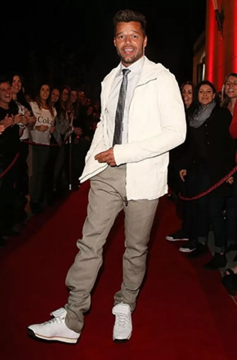 El cantante hizo un comentario en Twitter que algunis criticaron, sin embargo, su publirrelacionista aseguró que lo hizo con sentido del humor.