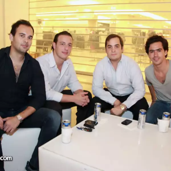 Aldo Gonza%u0301lez,Daniel Pe%u0301rez Salinas y Rodrigo Putz y Elias Gochicoa