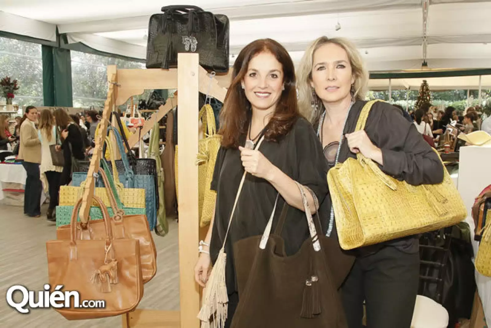 Teresa Obregón,Alejandra Cordero