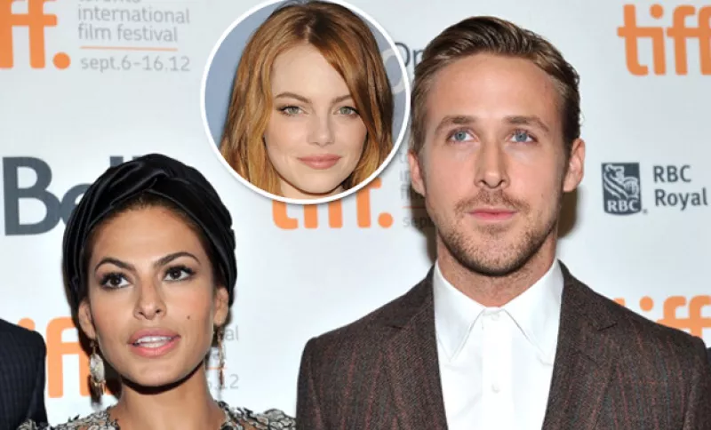 El par de actores se encuentran filmando la película "La la land". Esta sería su tercer película romántica juntos, motivo por el que Mendes está más que preocupada.