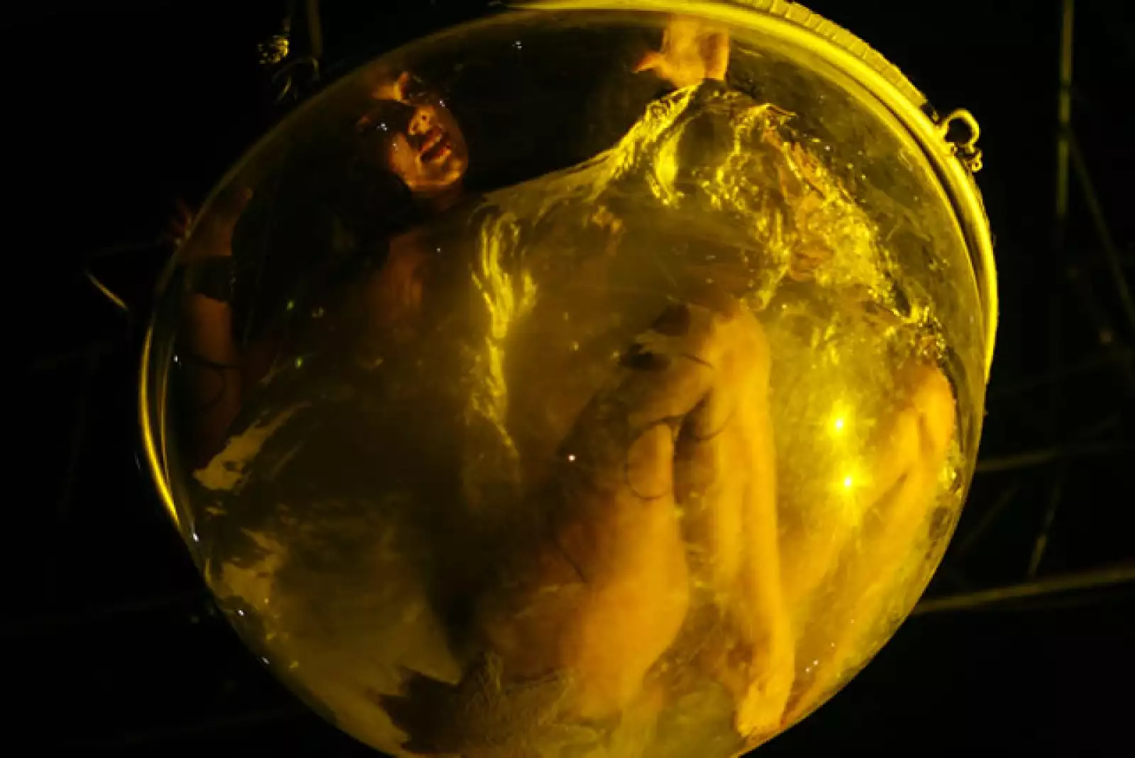 Concierto Alejandro Fernández, Beraka.