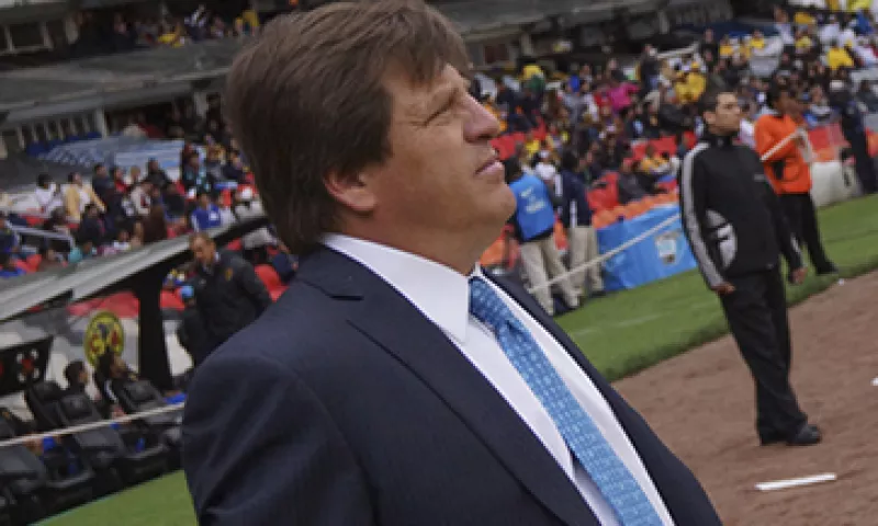 Miguel Herrera, entrenador del Club América, devolvió la confianza perdida a los jugadores, les sacó provecho y los hizo crecer. (Foto: Cuartoscuro)