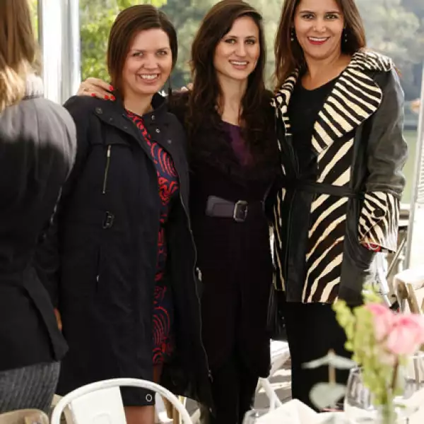 Jimena Sainz,Sandra Mares,Olga Algarra