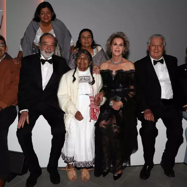 GALA MUSEO KALUZ POR DIOR