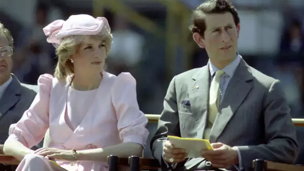 ¿Qué tan verdad será que Diana y el príncipe Carlos fueron tres veces papás?