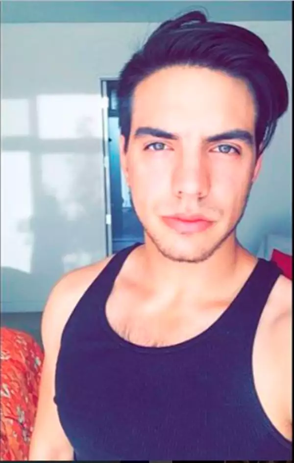 El actor es otro de los famosos que han visto expuesta su intimidad.