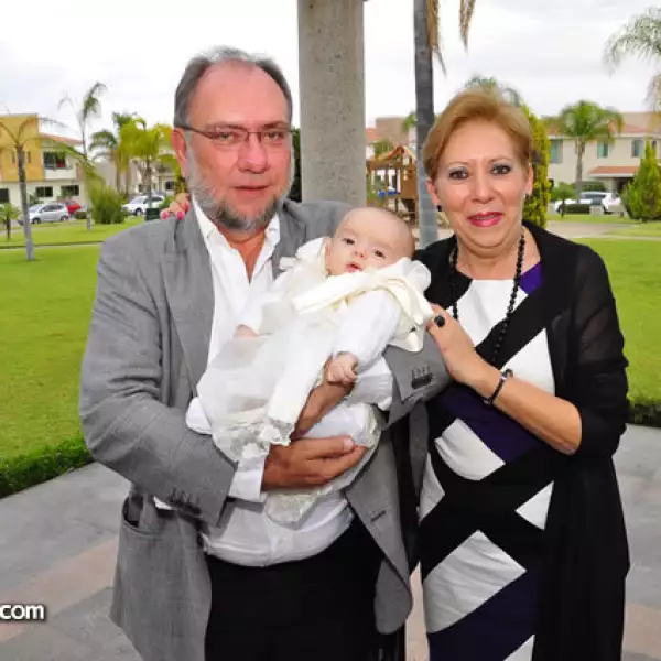Luis Ignacio Sánchez,Marcela Saldaña,BB Luis Tomas.