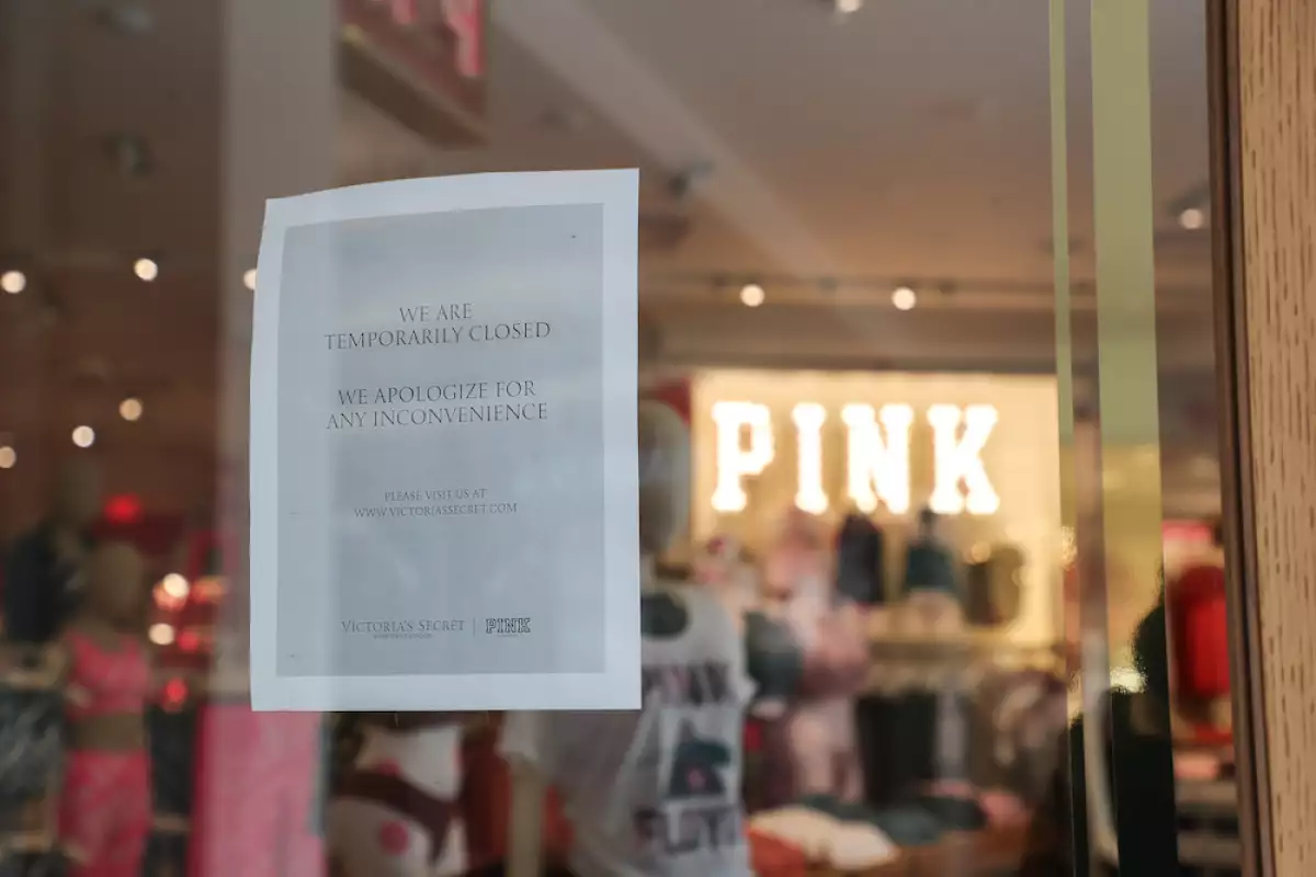 Coronavirus outbreak, Los Angeles, USA - 17 Mar 2020