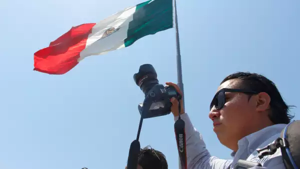PROTESTA REPORTEROS ACAPULCO 3