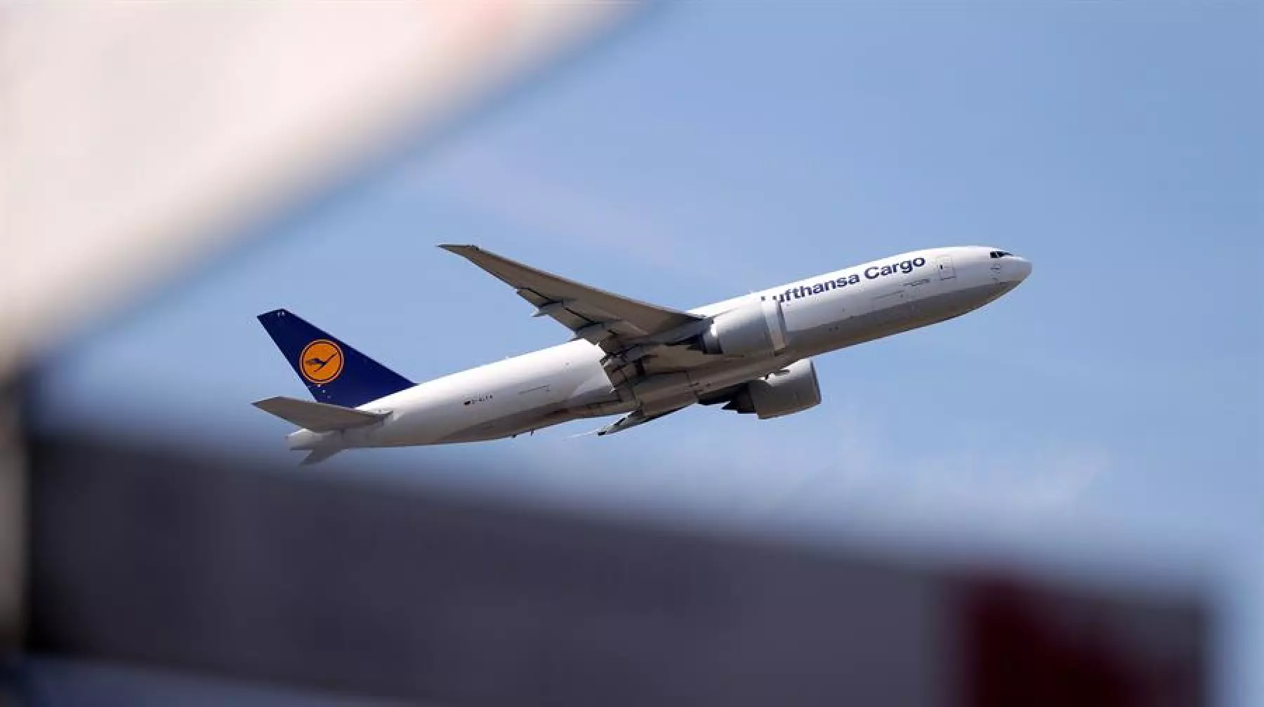 Lufthansa.jpg