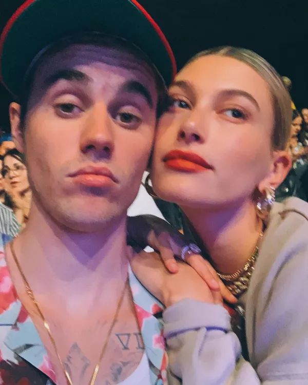 Justin y Hailey Bieber